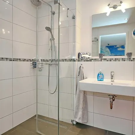 Apartamento Linden_palais 17 *